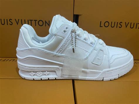 lv trainer bianche